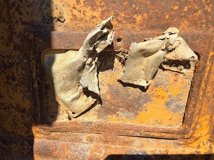 2010-caterpillar-328d-image-157
