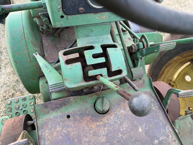 john-deere-620-image-52