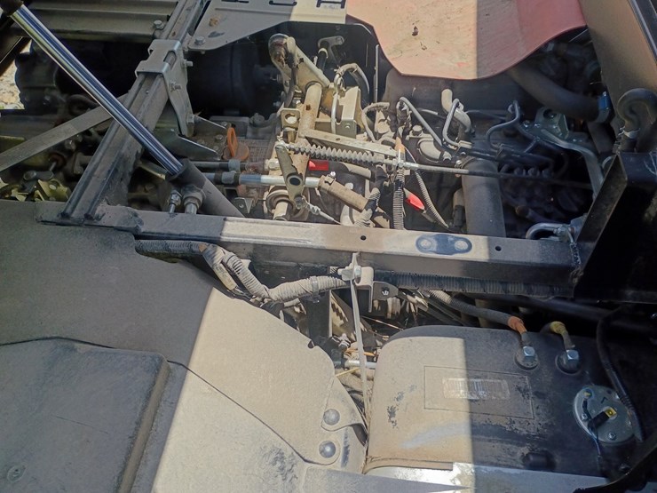 2025-kubota-rtv1100-image-10