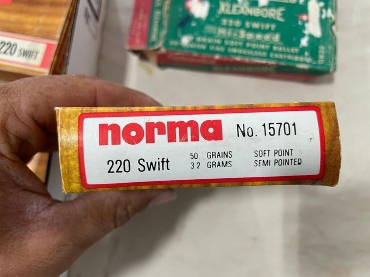58-+/--rounds-220-swift-ammo-&-brass-image-9