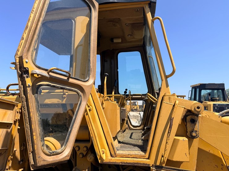 1994-caterpillar-953b-image-31