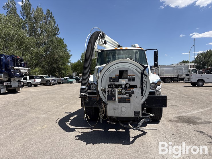 2009-international-workstar-7400-image-2