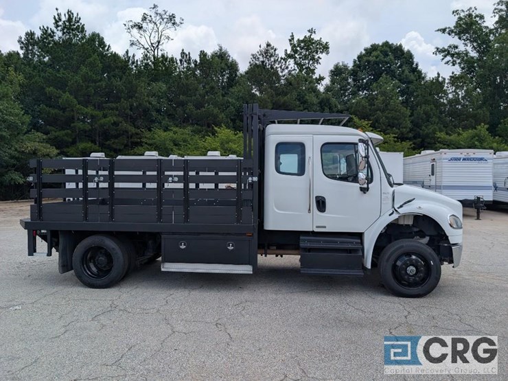 2012-freightliner-m2-stakebed-truck-image-6
