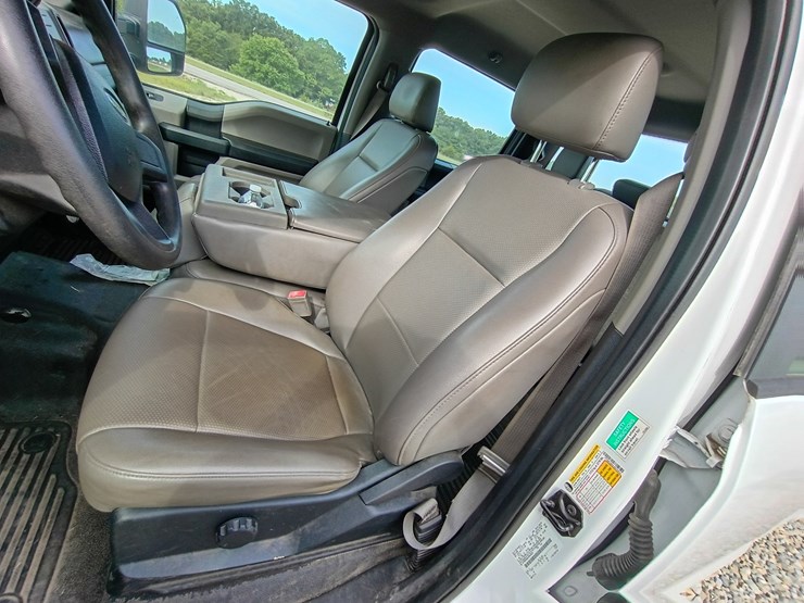 2018-ford-f350-image-28