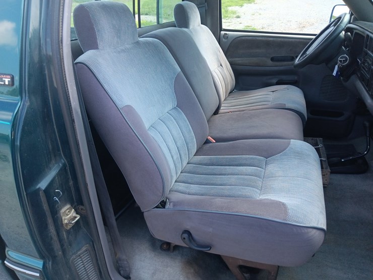 1994-dodge-ram-2500-image-38