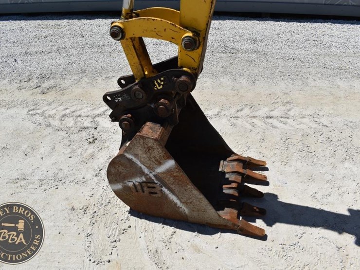 2016-komatsu-pc55mr-5-image-20