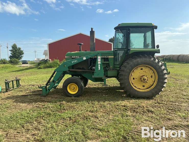 1982-john-deere-4240-image-8