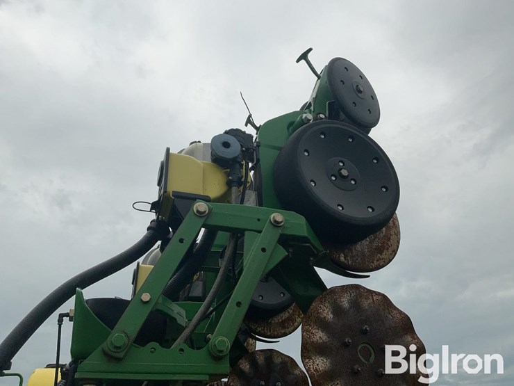 2009-john-deere-1790-image-19