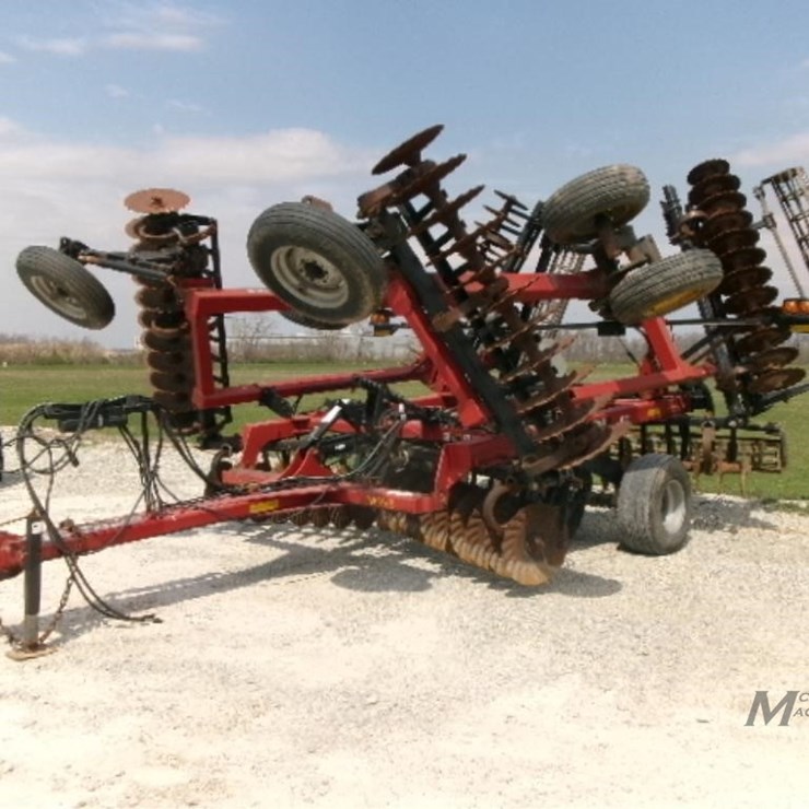 CASE IH TRUE TANDEM 330 TURBO