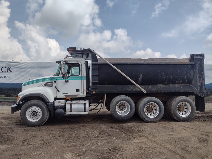 ox-bodies-16-ft-image-1