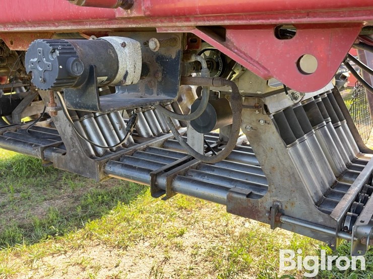 case-ih-3430-image-17