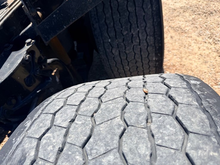 2010-kenworth-t800-image-64