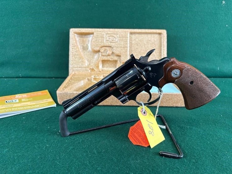 colt-diamondback-38spl-ctg-revolver-image-6