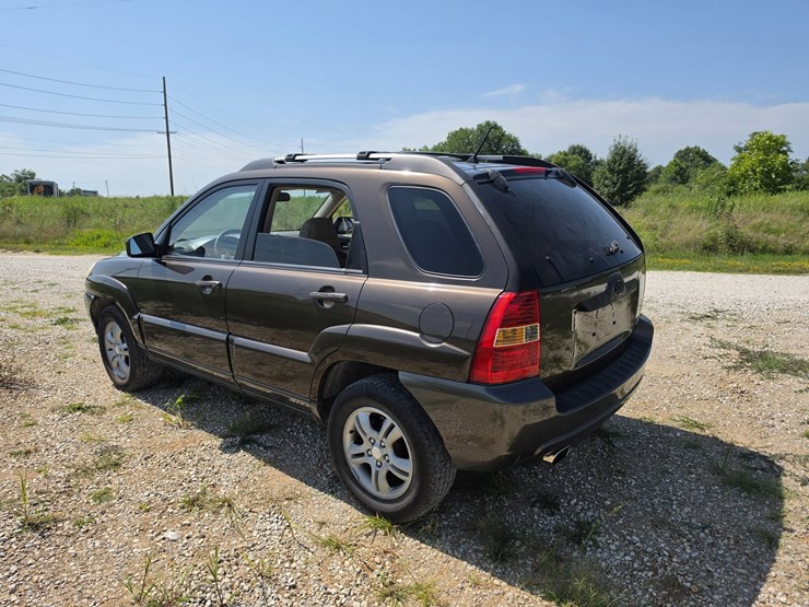2005-kia-sportage-image-8