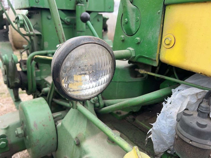 john-deere-530-image-30