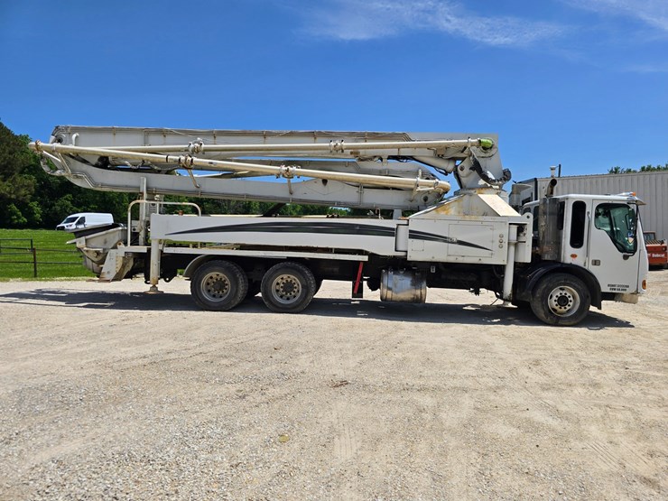 2008-american-lafrance-condor-image-32