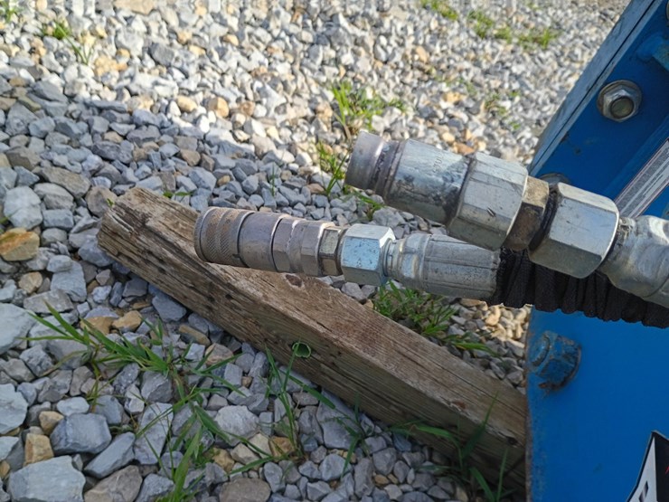 #23808-•-okada-hydraulic-breaker-excavator-attachment-image-12