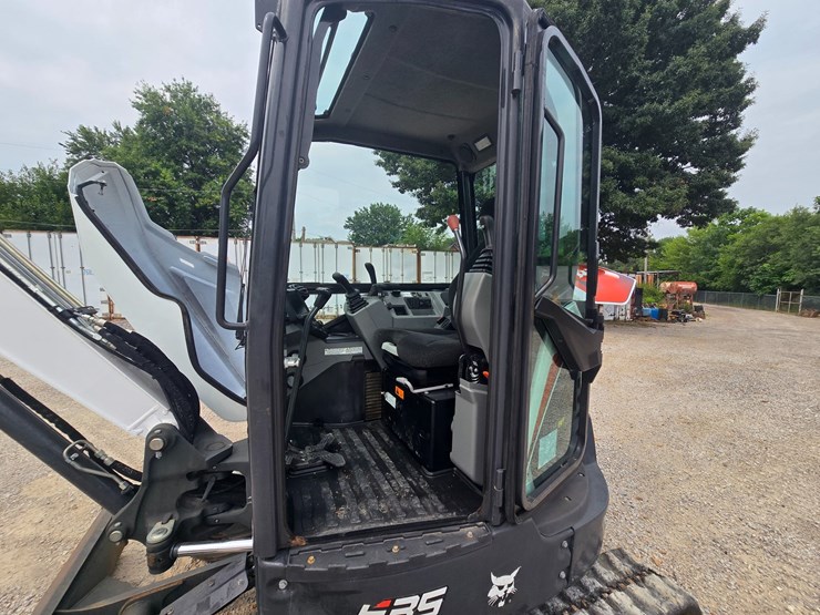 2022-bobcat-e35-image-66