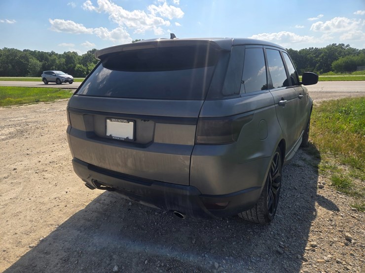 2016-land-rover-range-rover-image-10