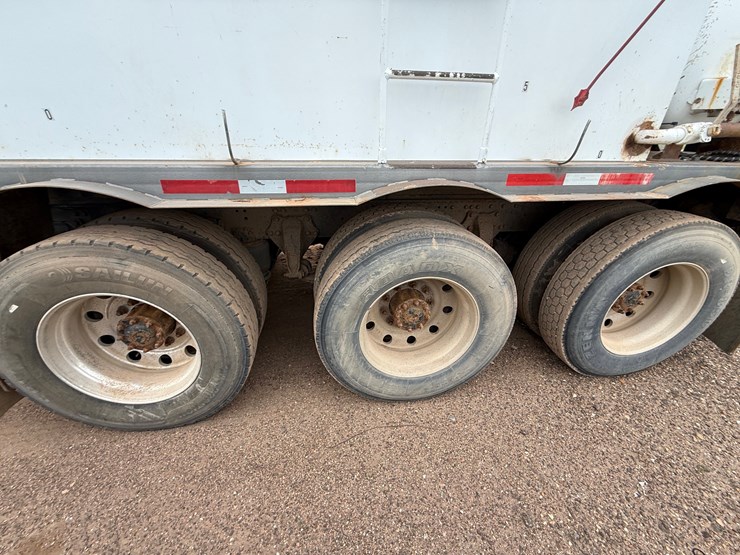 2014-western-star-4900-image-13