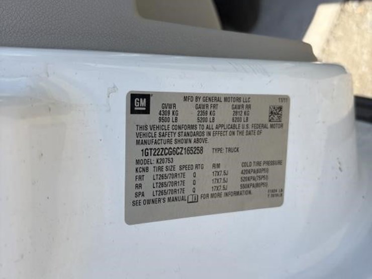 2012-gmc-sierra-2500-image-19