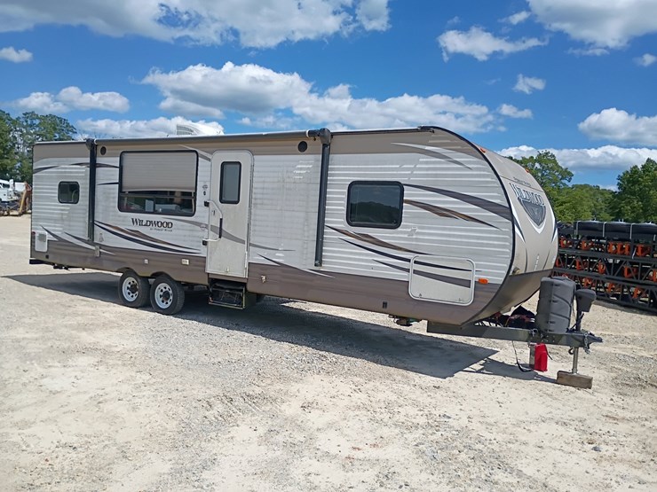 #24992-•-2016-forest-river-wildwood-camper-trailer-image-12