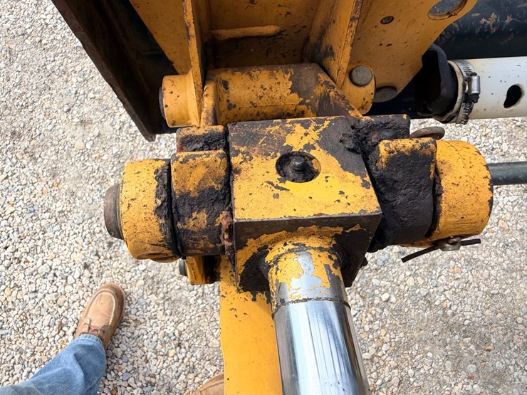 2007-john-deere-110-image-138
