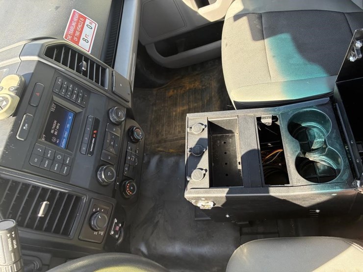 2015-ford-f150-image-16