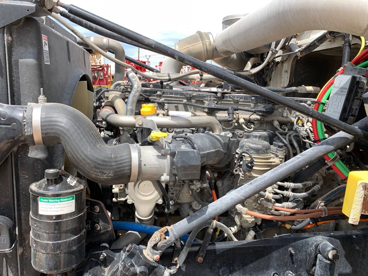 2019-western-star-4900-image-9