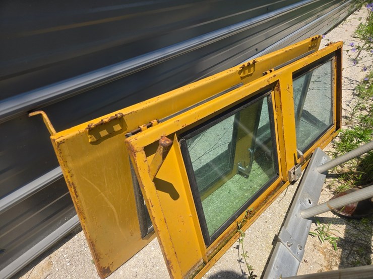 caterpillar-d5-image-97