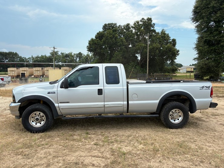 2001-ford-f250-image-1
