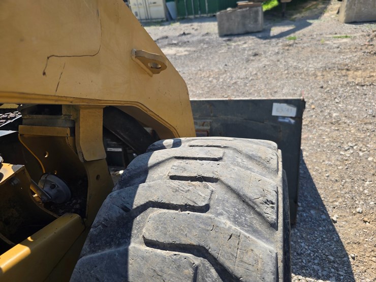caterpillar-262c-image-51