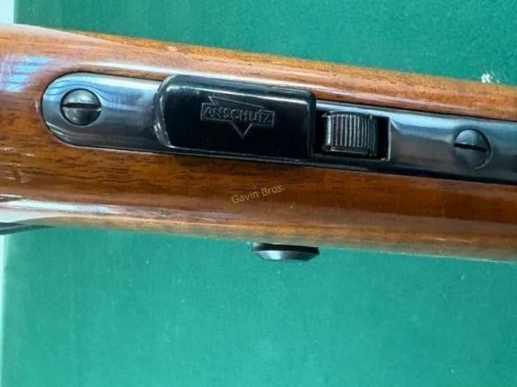 savage-anschutz-22lr-rifle-image-21