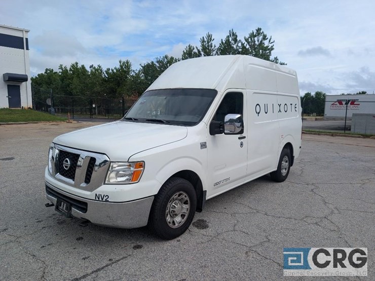 2013-nissan-nv3500-image-1