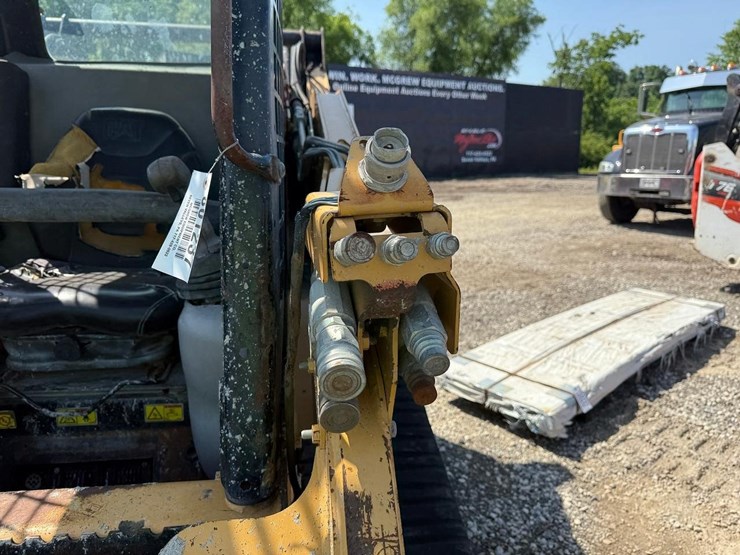 2007-caterpillar-257b2-image-14