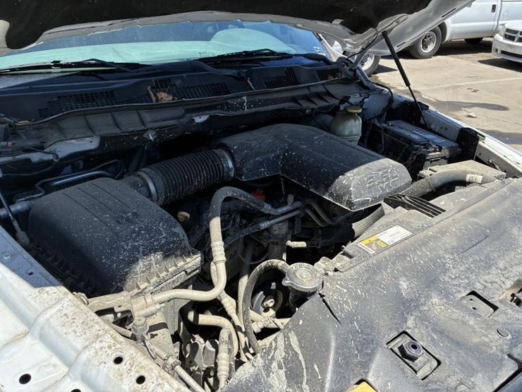2017-dodge-1500-image-9