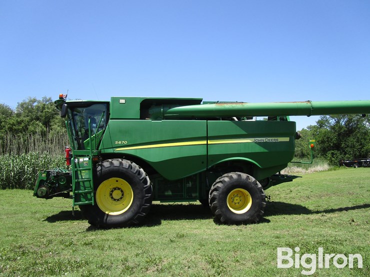 2013-john-deere-s670-image-8