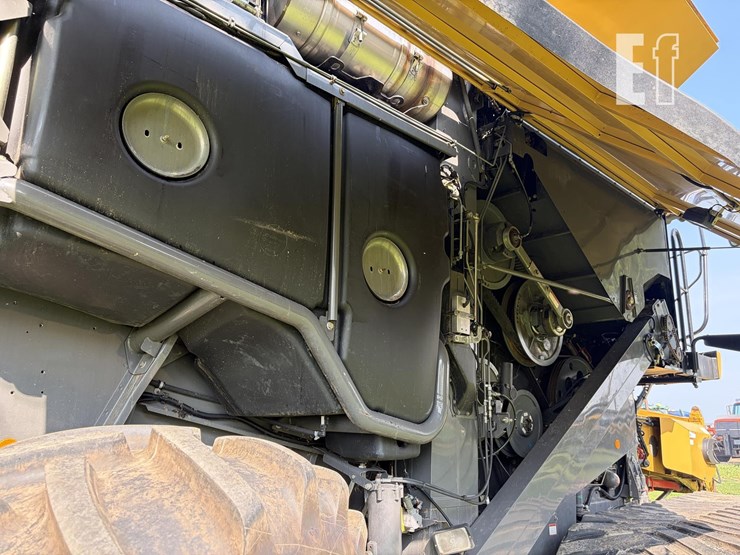 2013-claas-lexion-760-image-27