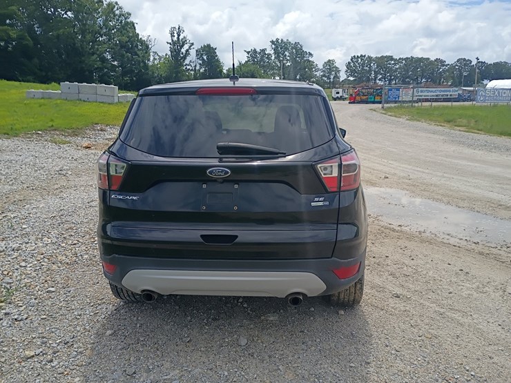 2017-ford-escape-image-7