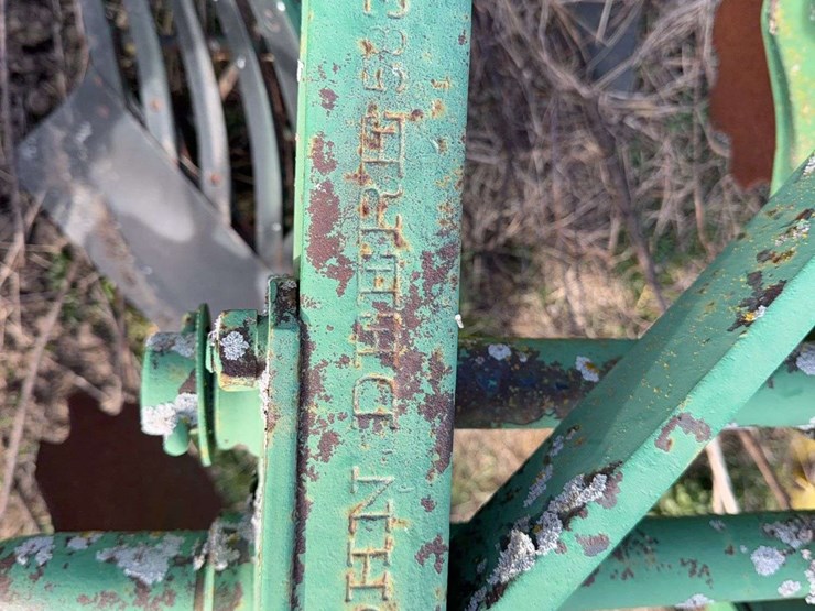 john-deere-pull-type-two-bottom-plow-image-24