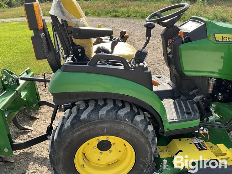 2023-john-deere-2025r-image-20