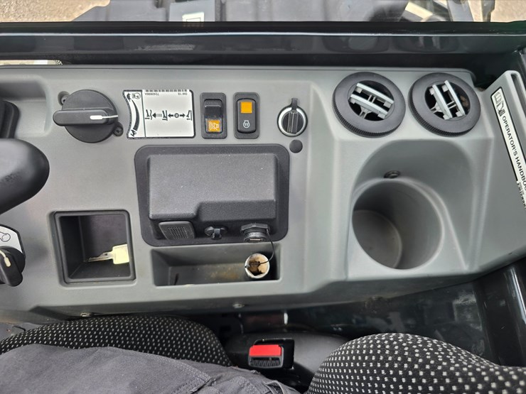 2022-bobcat-e35-image-74