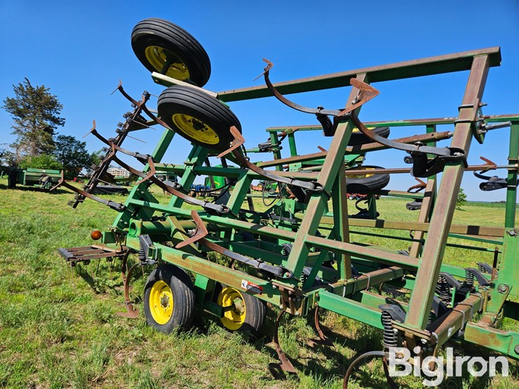 john-deere-980-image-14