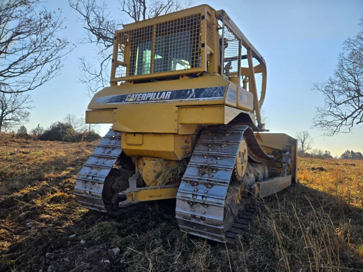 2002-caterpillar-d6r-image-14