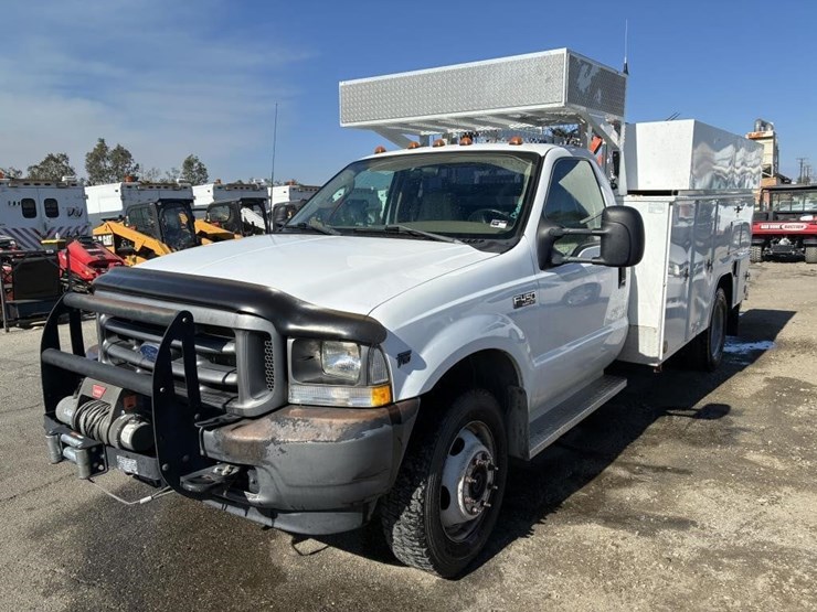 2003-ford-f450-image-1