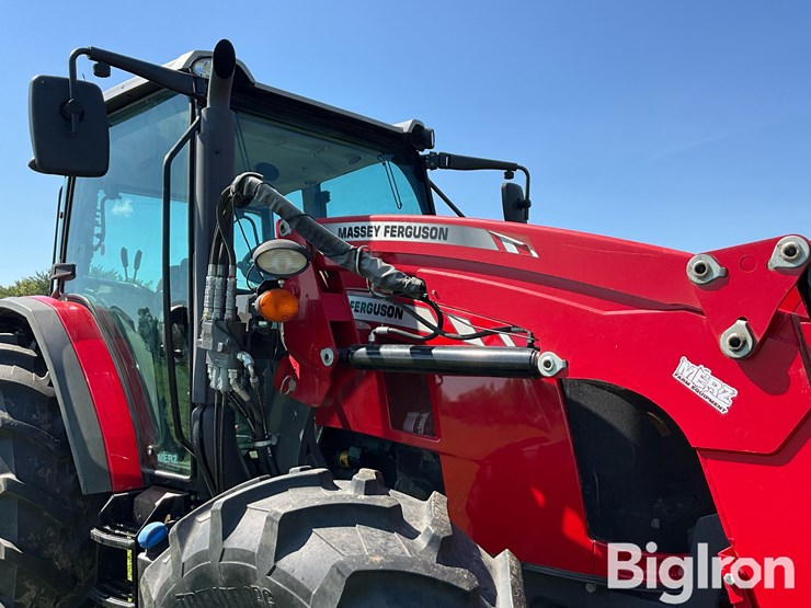 2019-massey-ferguson-5711-image-10