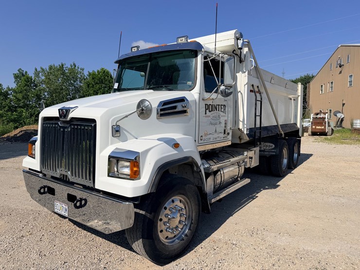 2016-western-star-4700-image-2
