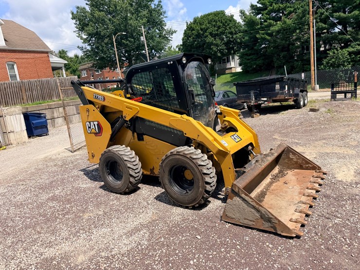 2014-caterpillar-272d-image-21