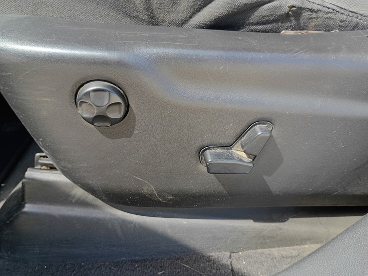 2018-dodge-durango-image-31