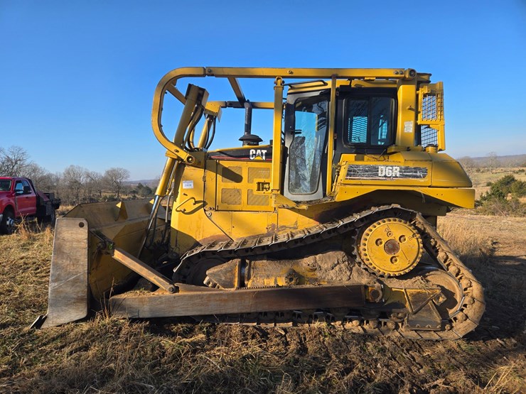 2002-caterpillar-d6r-image-6